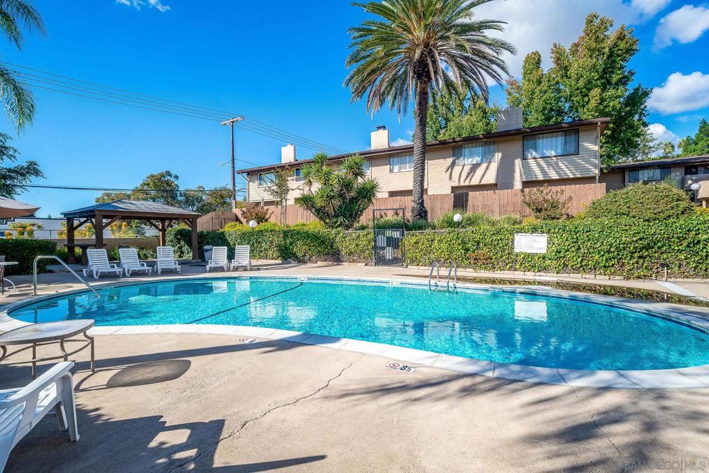 La Mesa - Residential