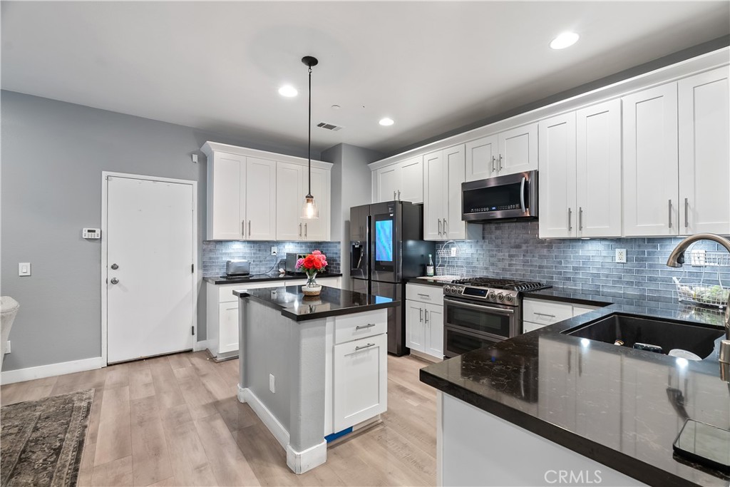 39 Windward Way