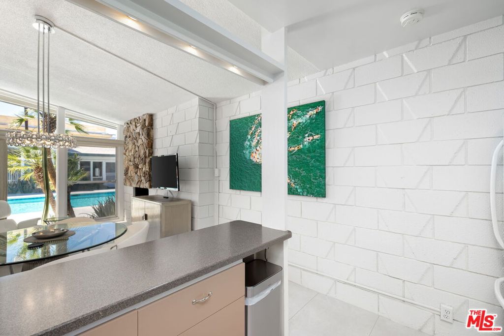 Calypso Palms - Residential Lease