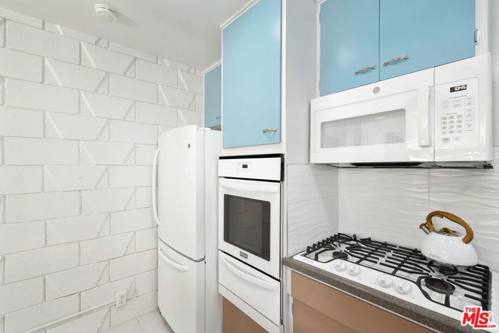 Calypso Palms - Residential Lease