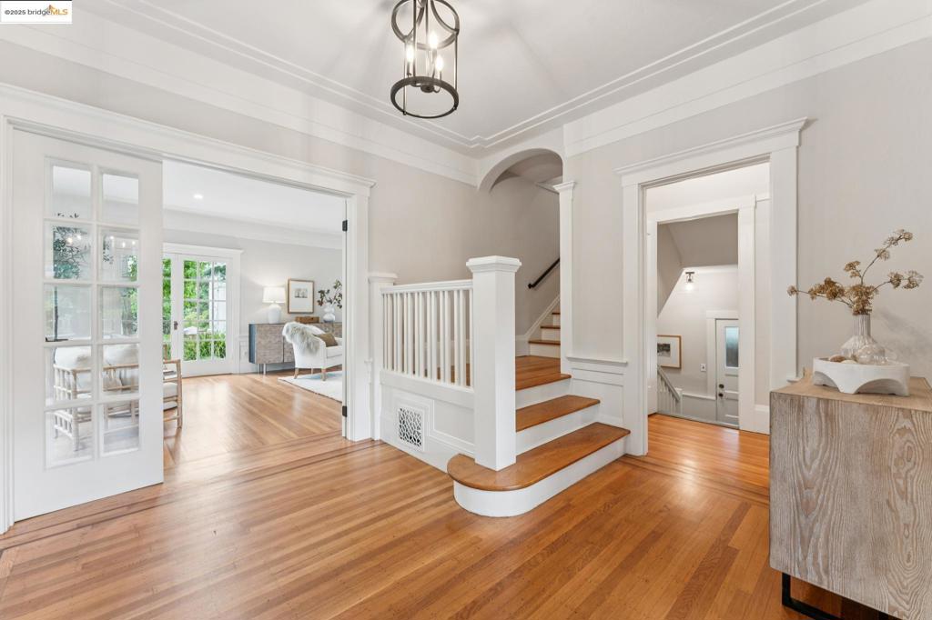 CROCKER HGHLANDS - Residential
