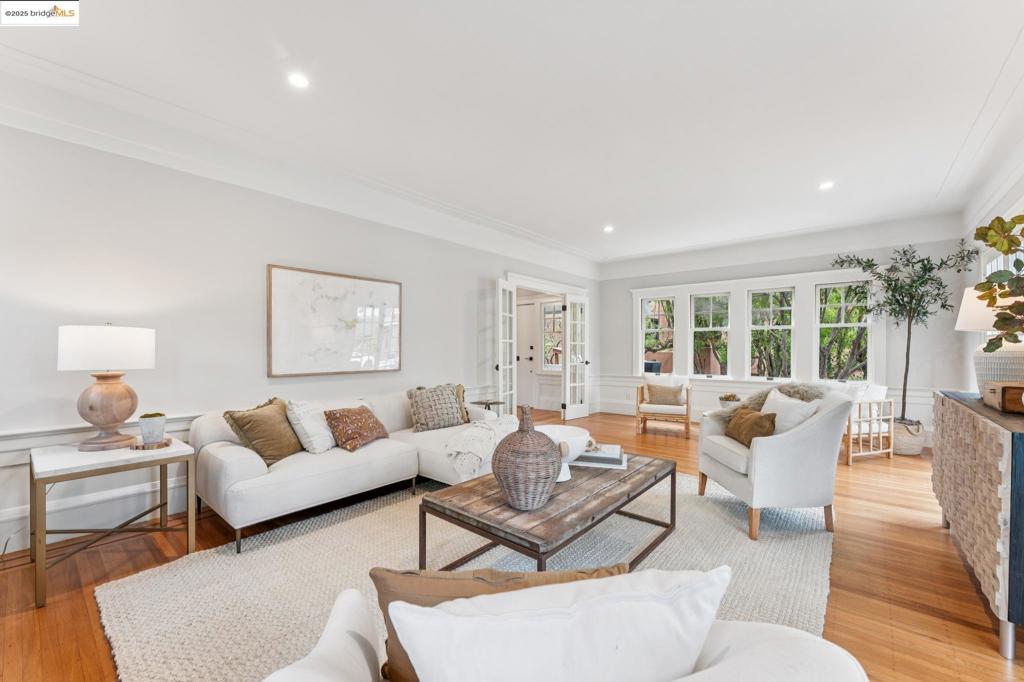 CROCKER HGHLANDS - Residential