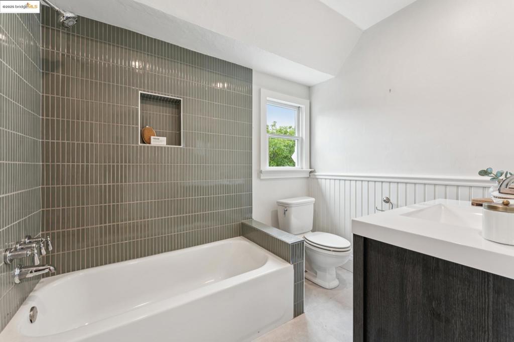 CROCKER HGHLANDS - Residential