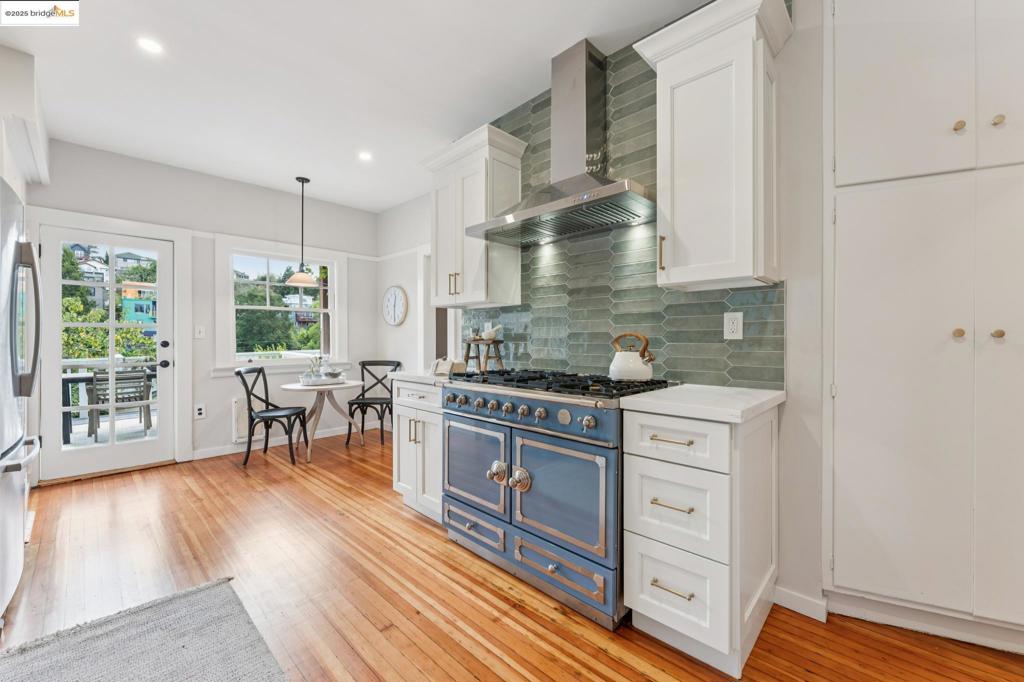 CROCKER HGHLANDS - Residential