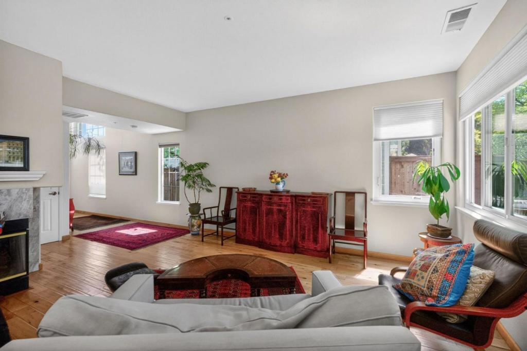 Properties 1 37 Silver Birch