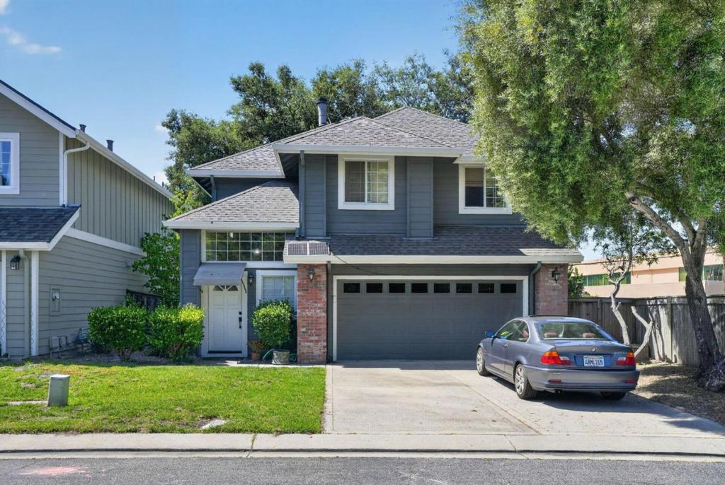 37 Silver Birch LN