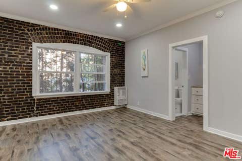 Photo of 730 S Catalina Street, Los Angeles, CA 90005 (MLS # 26845347)