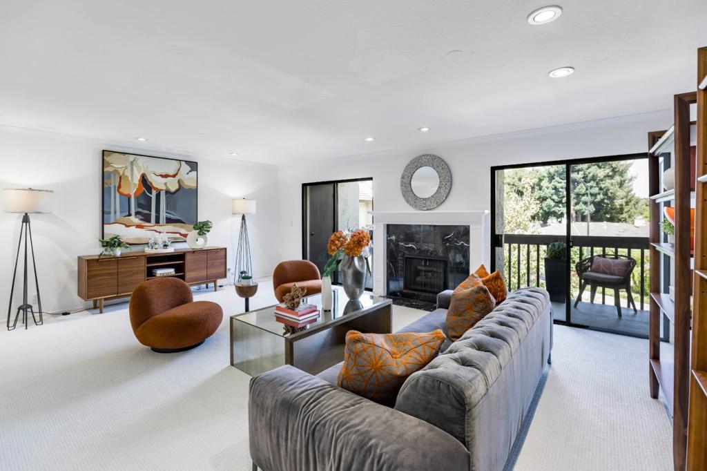 226 W Edith Avenue 2