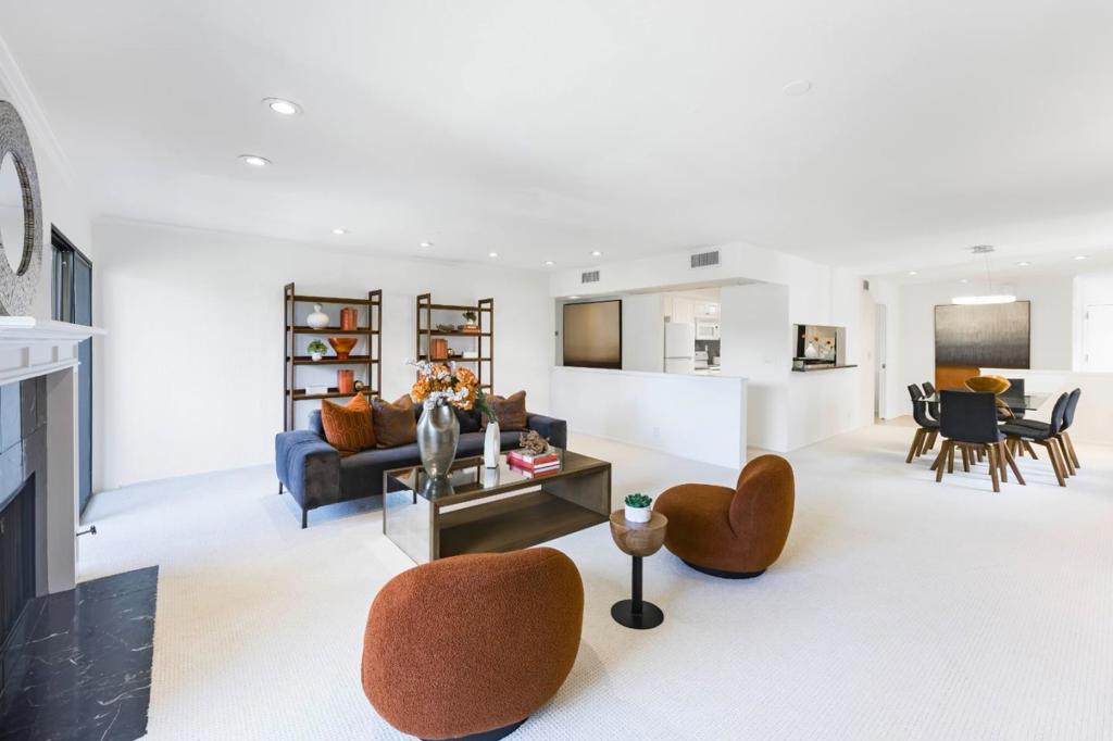 226 W Edith Avenue 2