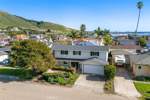 Tiny photo for 229 Pier Avenue Ave, Pismo Beach, CA 93449 (MLS # SC25268932)
