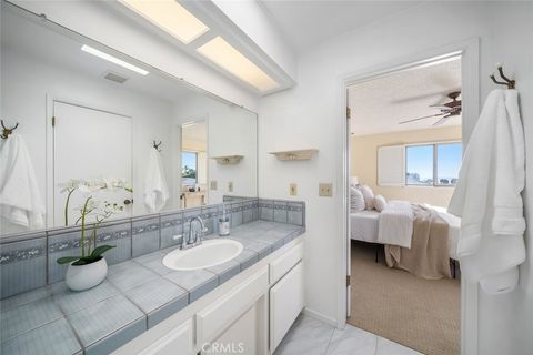 Tiny photo for 229 Pier Avenue Ave, Pismo Beach, CA 93449 (MLS # SC25268932)