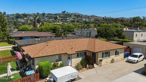 Tiny photo for 282 Estrella Street, Ventura, CA 93003 (MLS # V1-38113)