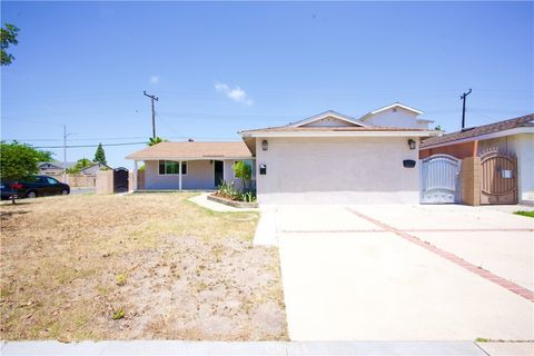 10261 Mast Avenue Westminster CA 92683