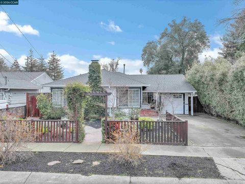 Photo of 3162 3162 Salvio St St, Concord, CA 94519 (MLS # 41123523)