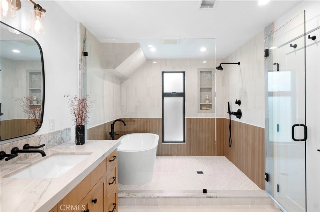 2501 Via Marina, Newport Beach CA 92660 - Photo 25