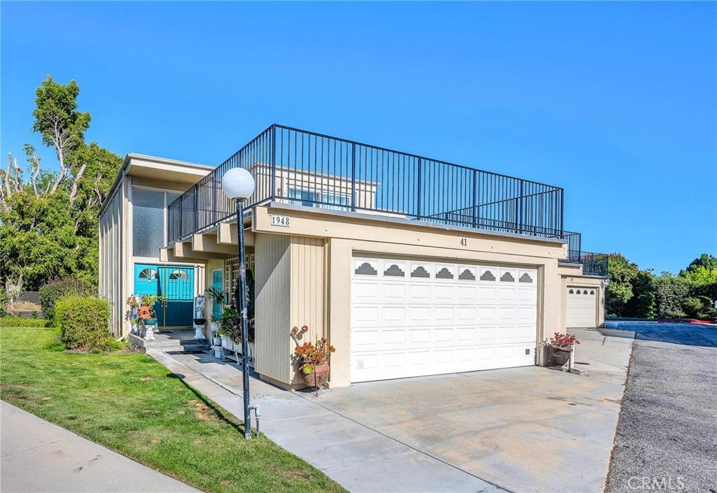1948 Rolling Vista Drive 41