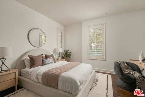 Tiny photo for 10639 Woodbridge Street #101, North Hollywood, CA 91602 (MLS # 26102927)
