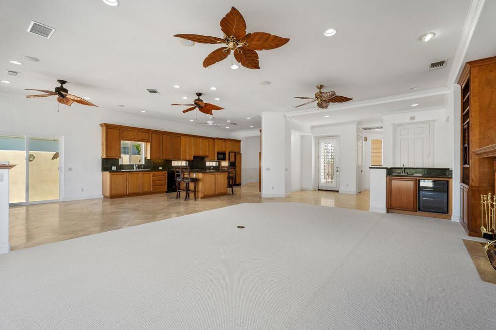 La Quinta Fairways - Residential Lease