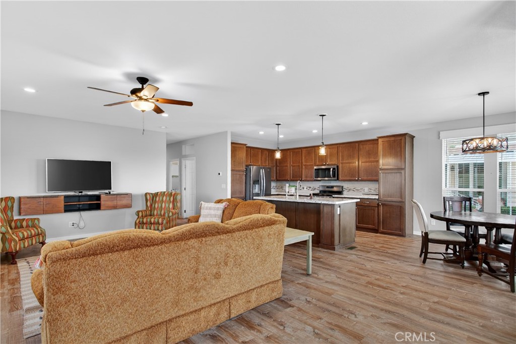 24921 Muirlands Boulevard 236