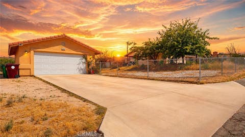 Photo of 6829 Quail Spring, 29 Palms, CA 92277 (MLS # JT26088712)