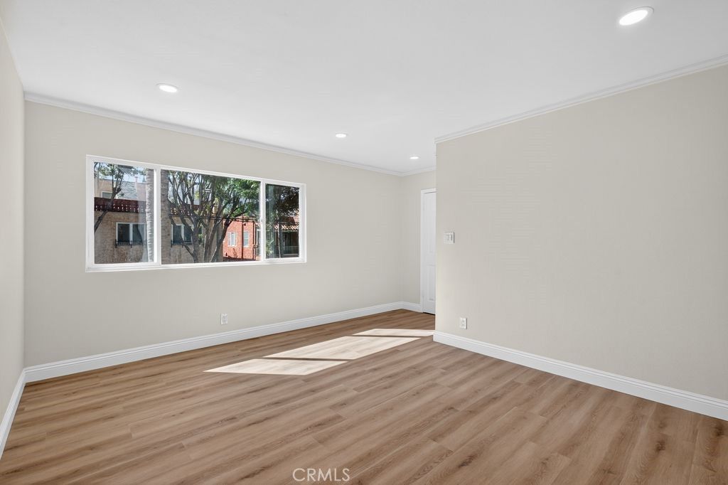 Photo of 925 E Appleton St #4, Long Beach, CA 90802 (MLS # CV26045715)