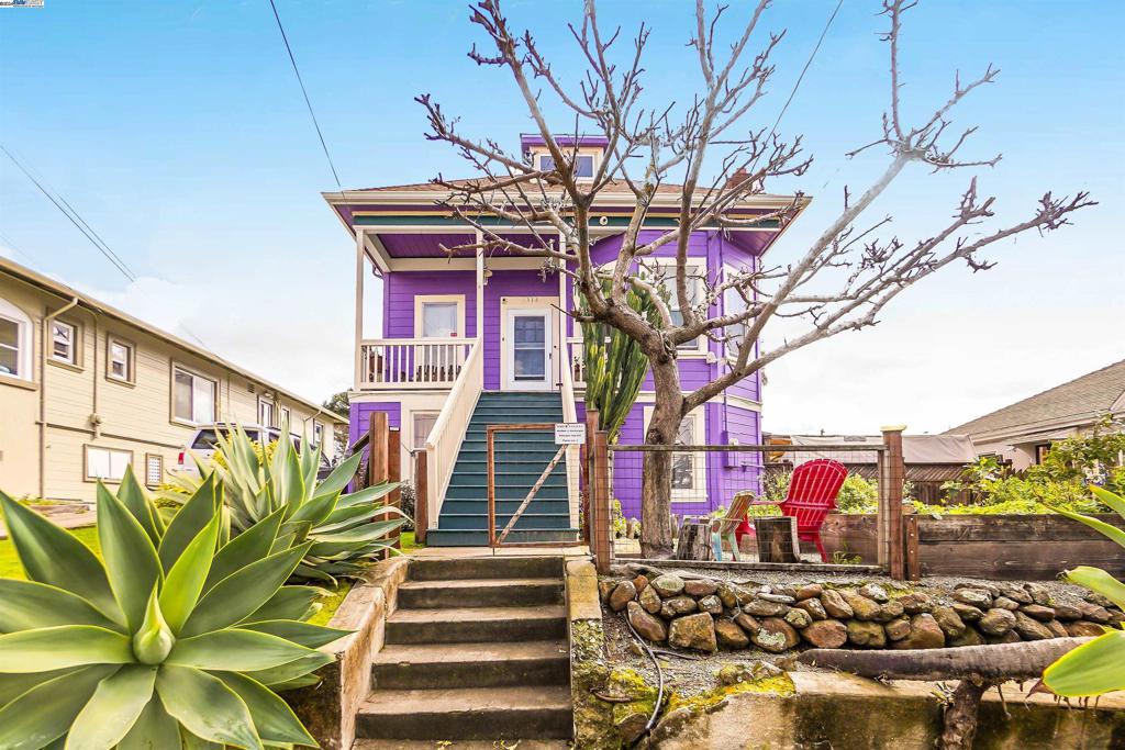 OAKLAND - Residential