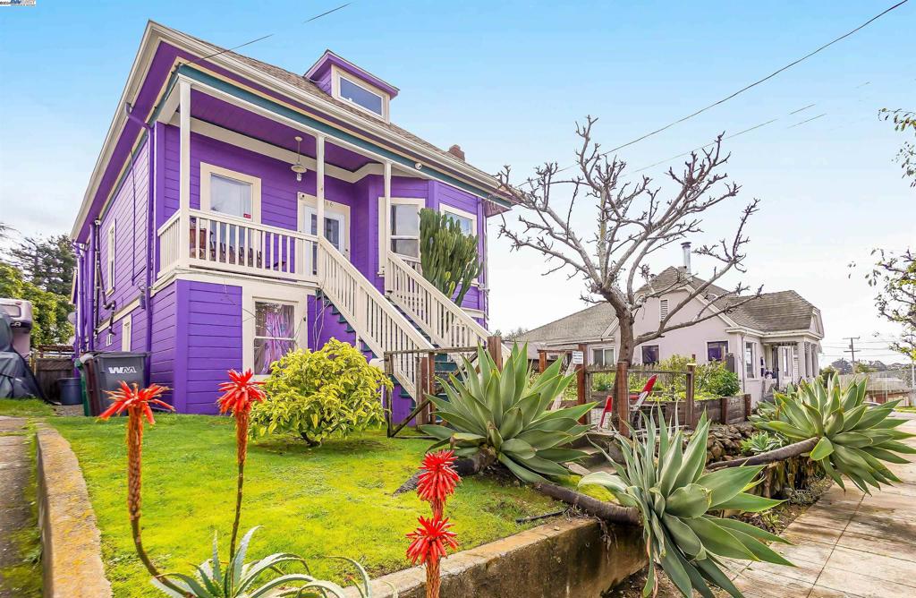 OAKLAND - Residential