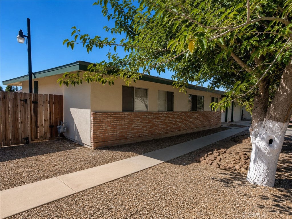 13755 Mohawk Rd
