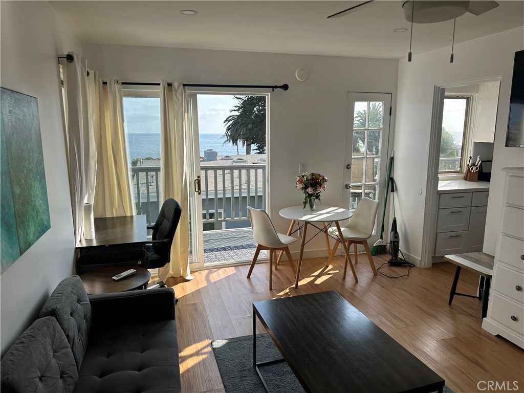 Photo of 2127 South Coast Highway Hwy #3, Laguna Beach, CA 92651 (MLS # LG26078149)