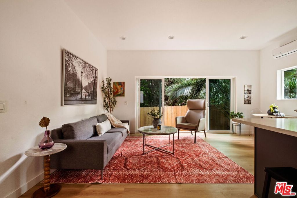 2762 Fyler Place, Los Angeles CA 90065