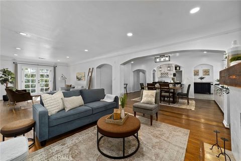 Photo of 1697 N Allen Ave, Pasadena, CA 91104 (MLS # CV25250521)