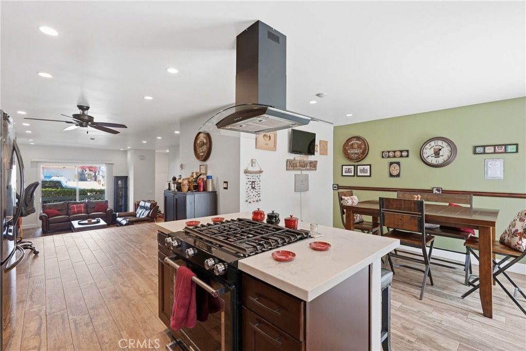1710 Grant Ave 6