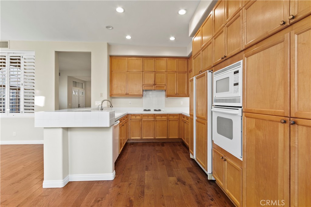 Arborwalk (ABWK) - Residential Lease