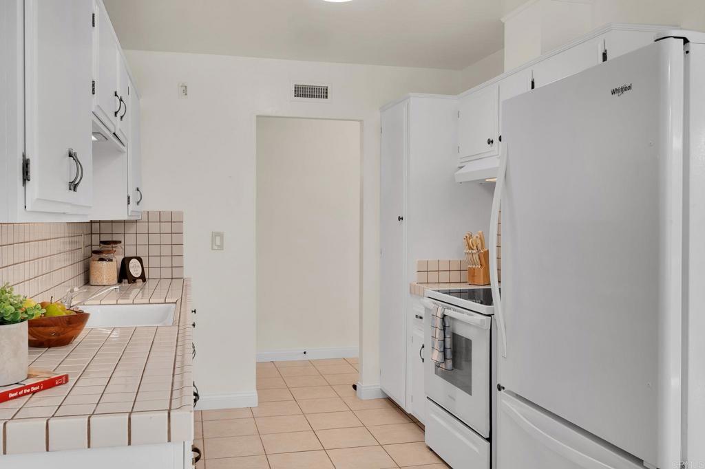 1122 Elrose Ct