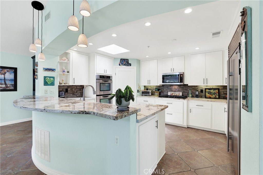 2912 Estancia, San Clemente CA 92673 - Photo 12