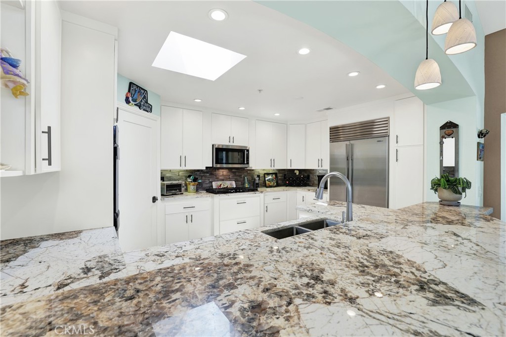 2912 Estancia, San Clemente CA 92673 - Photo 7