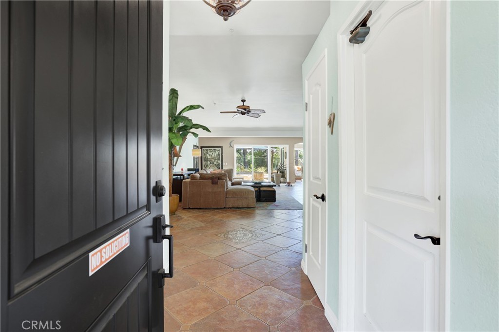 2912 Estancia, San Clemente CA 92673 - Photo 6