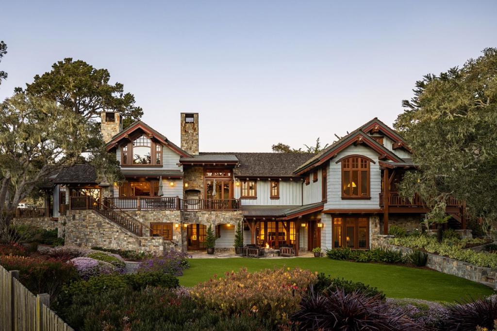 Comfort, quality, and location come together beautifully in this extraordinary home nestled between the 15th fairway of Pebble Beach and Stillwater Cove. The minute you step inside, youre moved by the warmth and tranquility that greets you in this craftsman-style home. The natural light that streams into the expansive living room, dining room and kitchen is inviting and perfect for any occasion. A short stroll to The Lodge, The Beach and Tennis Club and the beach at Stillwater Cove, this property encompasses everything you would you want and need. The main house has 4 bedrooms and 3 full baths with a separate guest house, each making the most of the serene ocean views and spacious back yard. Designed to make the most of indoor-outdoor living, cap off a day at the beach around the outdoor fire pit in your own oak-studded oasis. This home is pure perfection, one you'll never want to leave.