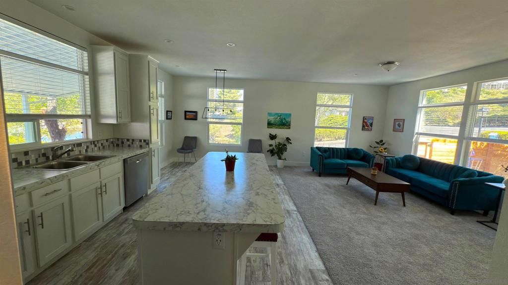 listing image 130728386990896774502