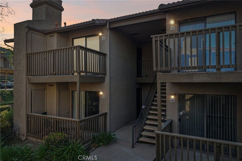 Photo of 1265 Kendall Dr, San Bernardino, CA 92407 (MLS # DW26047250)