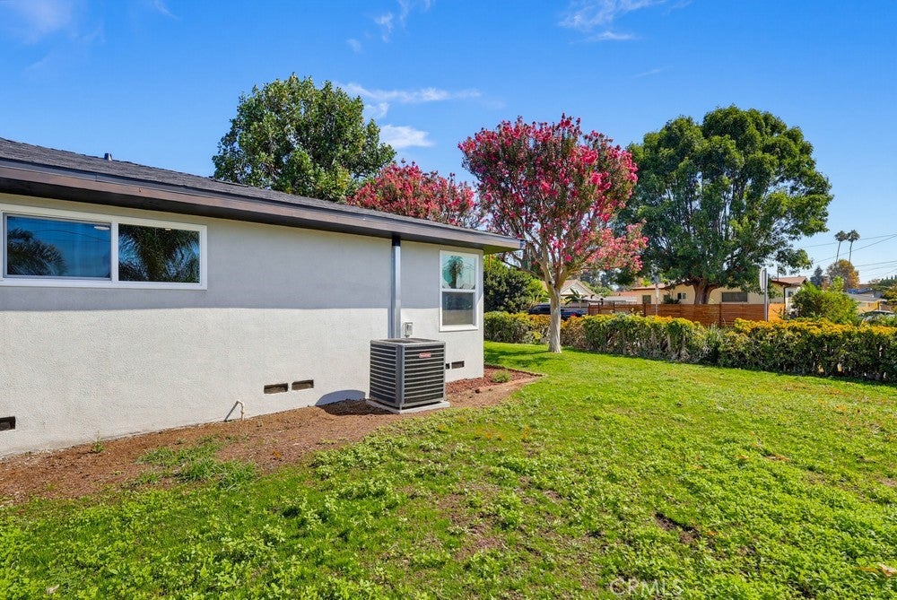 5105 Golden West