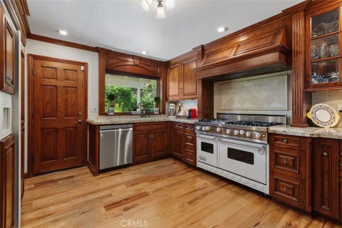 Tiny photo for 6565 Lorraine Dr, Riverside, CA 92506 (MLS # IV26231172)