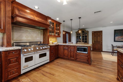 Tiny photo for 6565 Lorraine Dr, Riverside, CA 92506 (MLS # IV26231172)