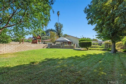 Tiny photo for 6565 Lorraine Dr, Riverside, CA 92506 (MLS # IV26231172)