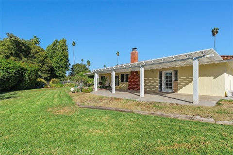 Tiny photo for 6565 Lorraine Dr, Riverside, CA 92506 (MLS # IV26231172)