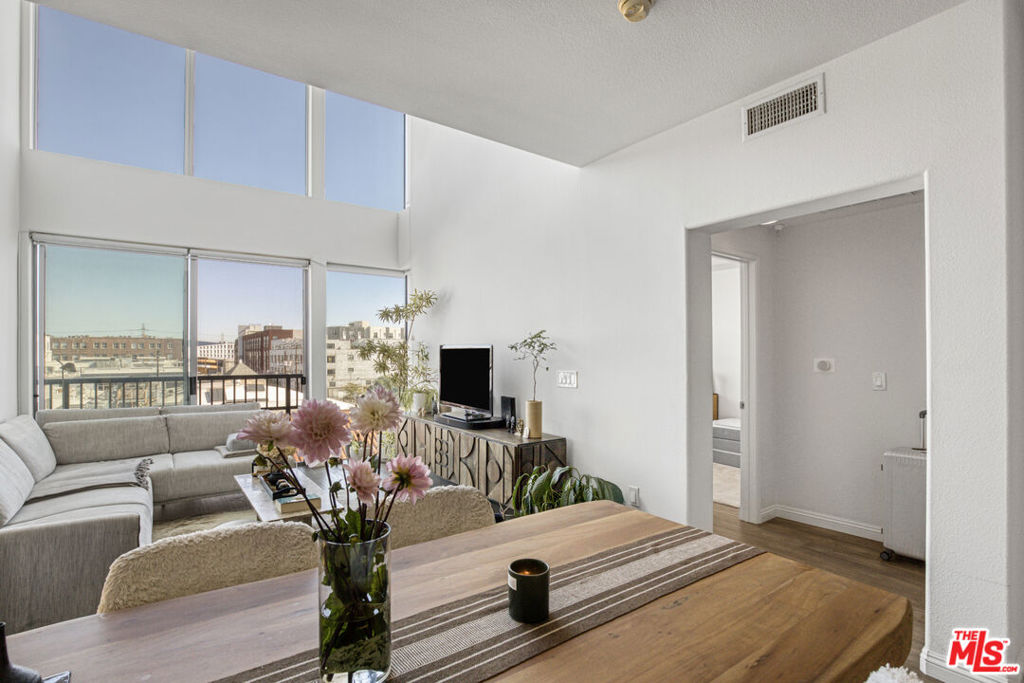 629 Traction Avenue 412