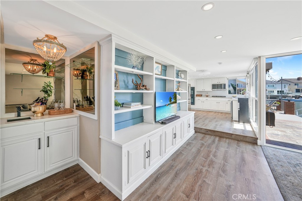 16266 Tisbury