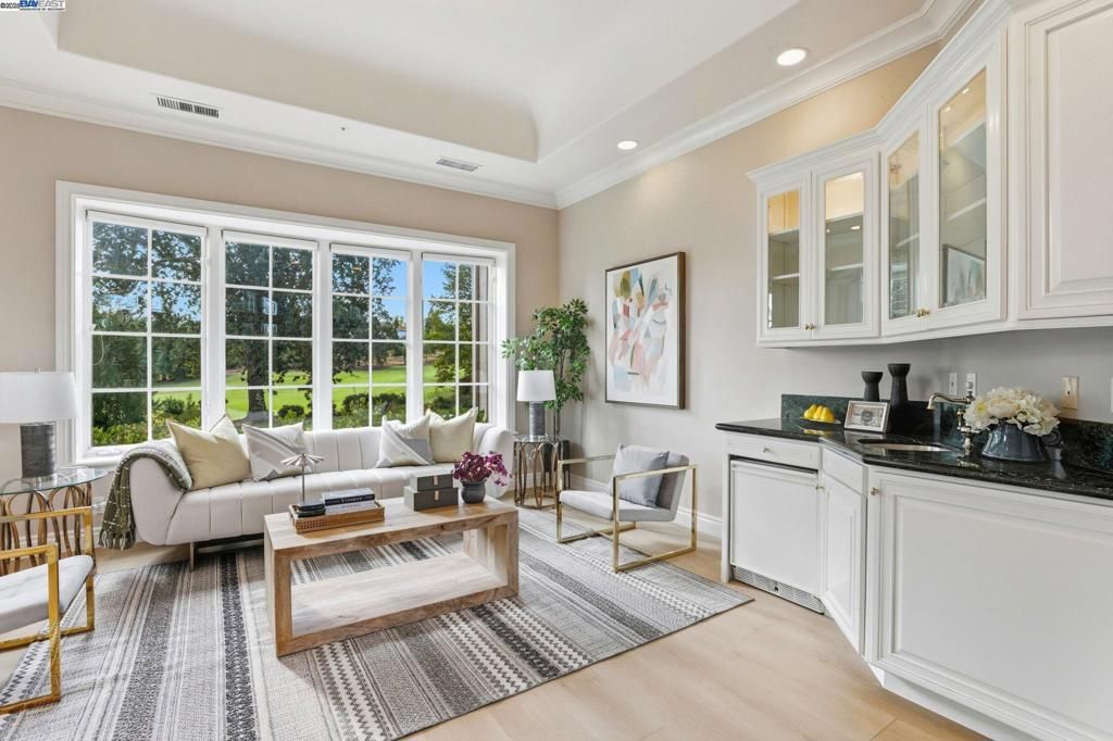 Photo of 1092 Piemonte Dr, Pleasanton, CA 94566 (MLS # 41114552)