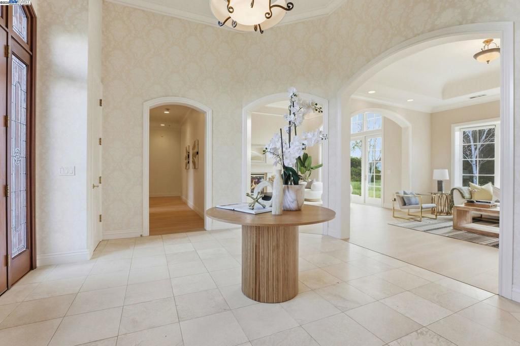 Photo of 1092 Piemonte Dr, Pleasanton, CA 94566 (MLS # 41114552)