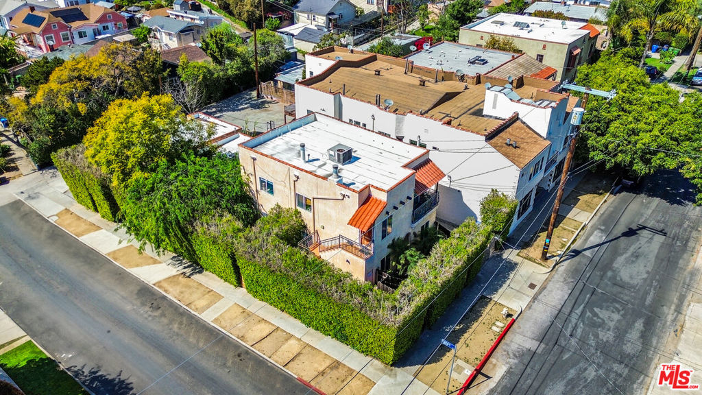 1135 N Coronado Street